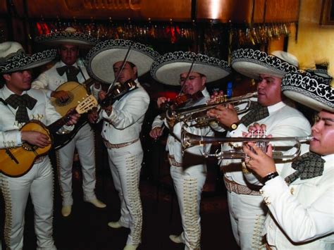 Mexican restaurant with mariachi band. Things To Know About Mexican restaurant with mariachi band. 